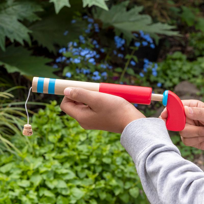 Traditional Wooden Pop-Gun