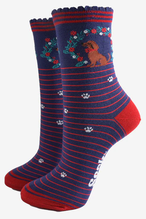 Sock Talk Women's Bamboo Socks Sausage Dog Wreath - Navy