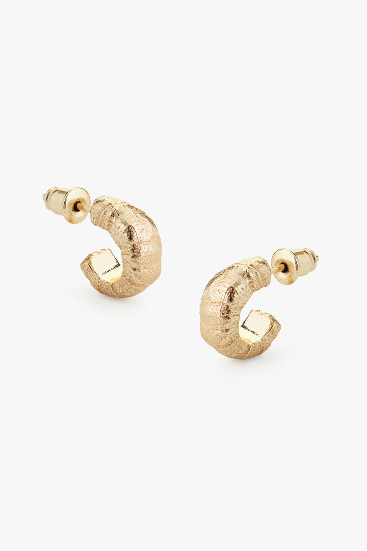 Tutti & Co Cast Earrings - Gold