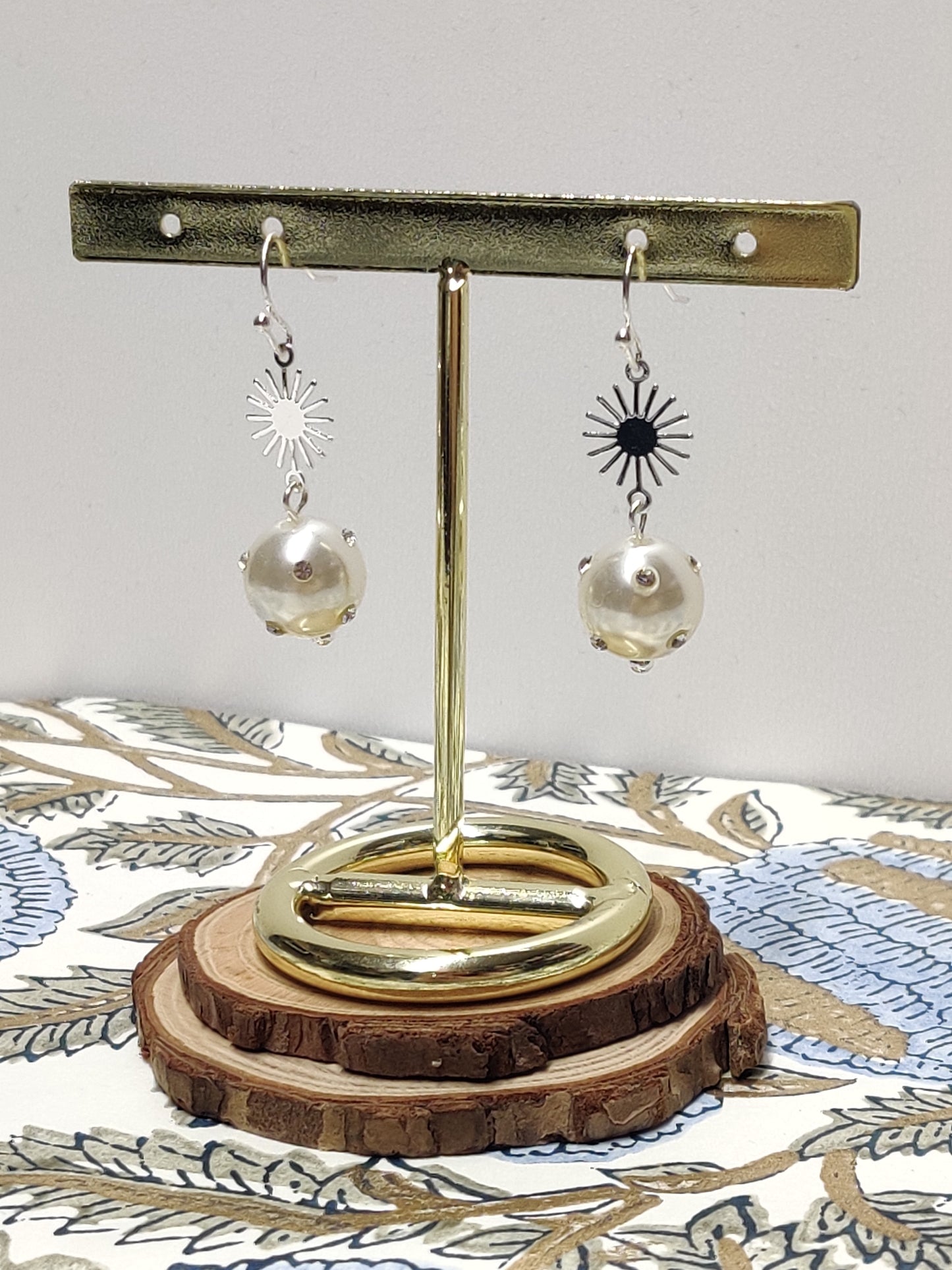 Isles & Stars Sun Drop Pearl Earrings